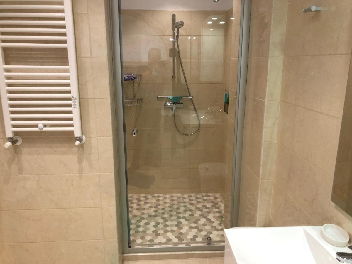 Luxury Westpark 2 Residence Lake View W6 Bucarest Exterior foto